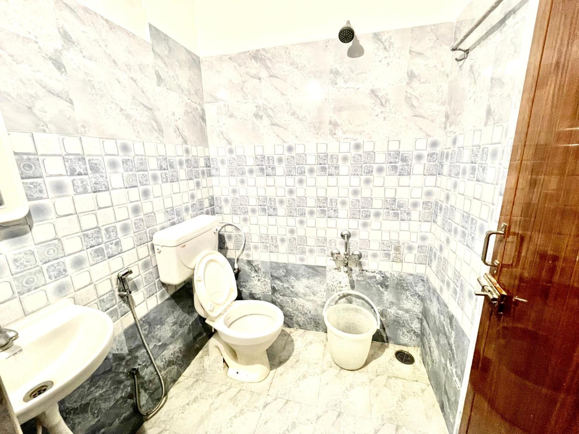 Pearl Suites, Τιρουπάτι Εξωτερικό φωτογραφία
